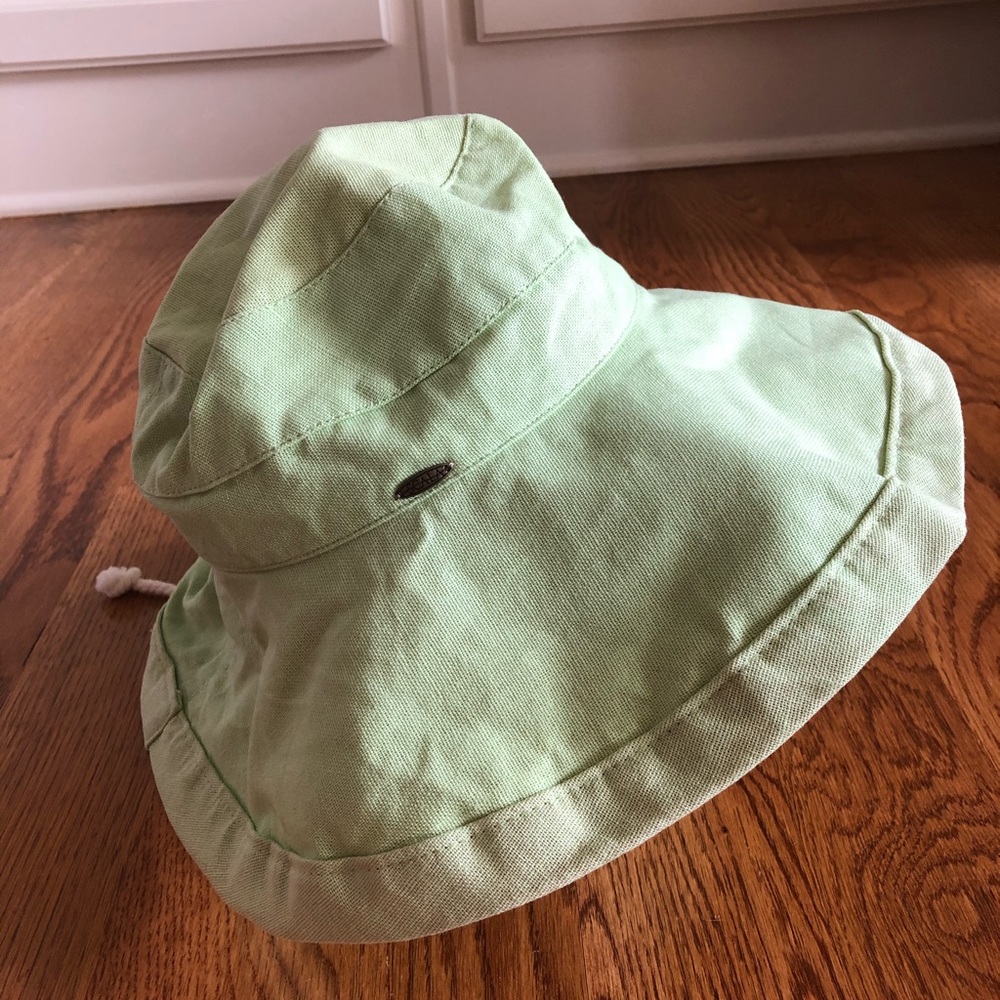 Scala Bari Hat